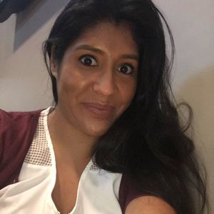 Meet your Posher, Elissa